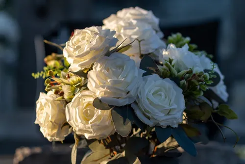 Trouver les mots justes : Le guide complet pour rédiger une carte de condoléances